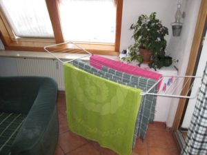 Clothes_dryer_Made_of_Steel